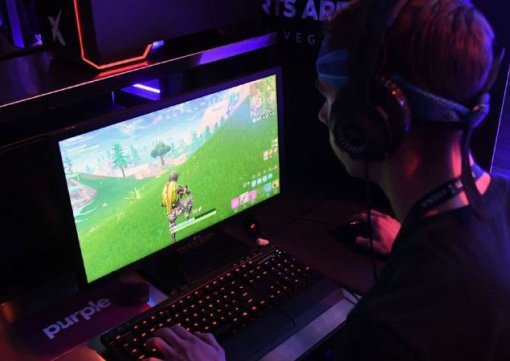 Киберспортивная организация подписала контракт с 13-летним игроком в Fortnite