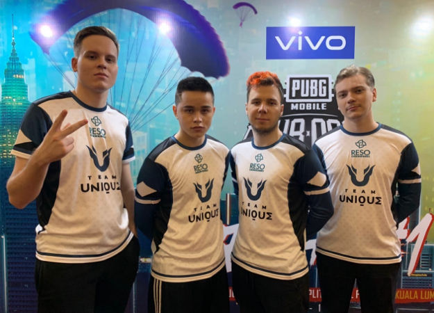Игроки Team Unique — YASHA, ROGE, KITSUNE, OldBoy