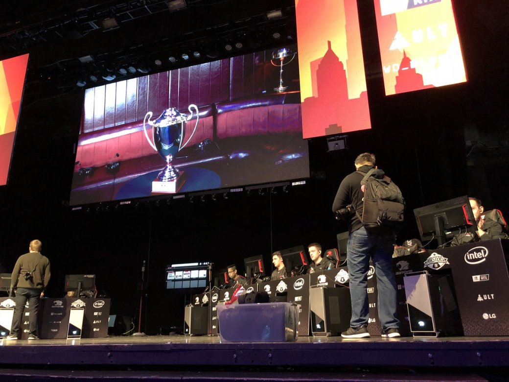 В США сейчас проходит, возможно, худший турнир года по CS:GO. Недовольны все | Канобу - Изображение 1 В США сейчас проходит, возможно, худший турнир года по CS:GO. Недовольны все | Канобу - Изображение 1