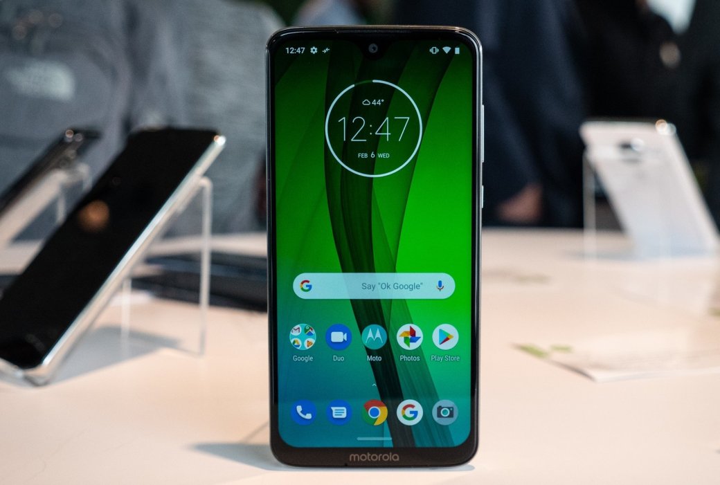 В России начались официальные продажи смартфонов Motorola Moto G7 и Moto G7 Power